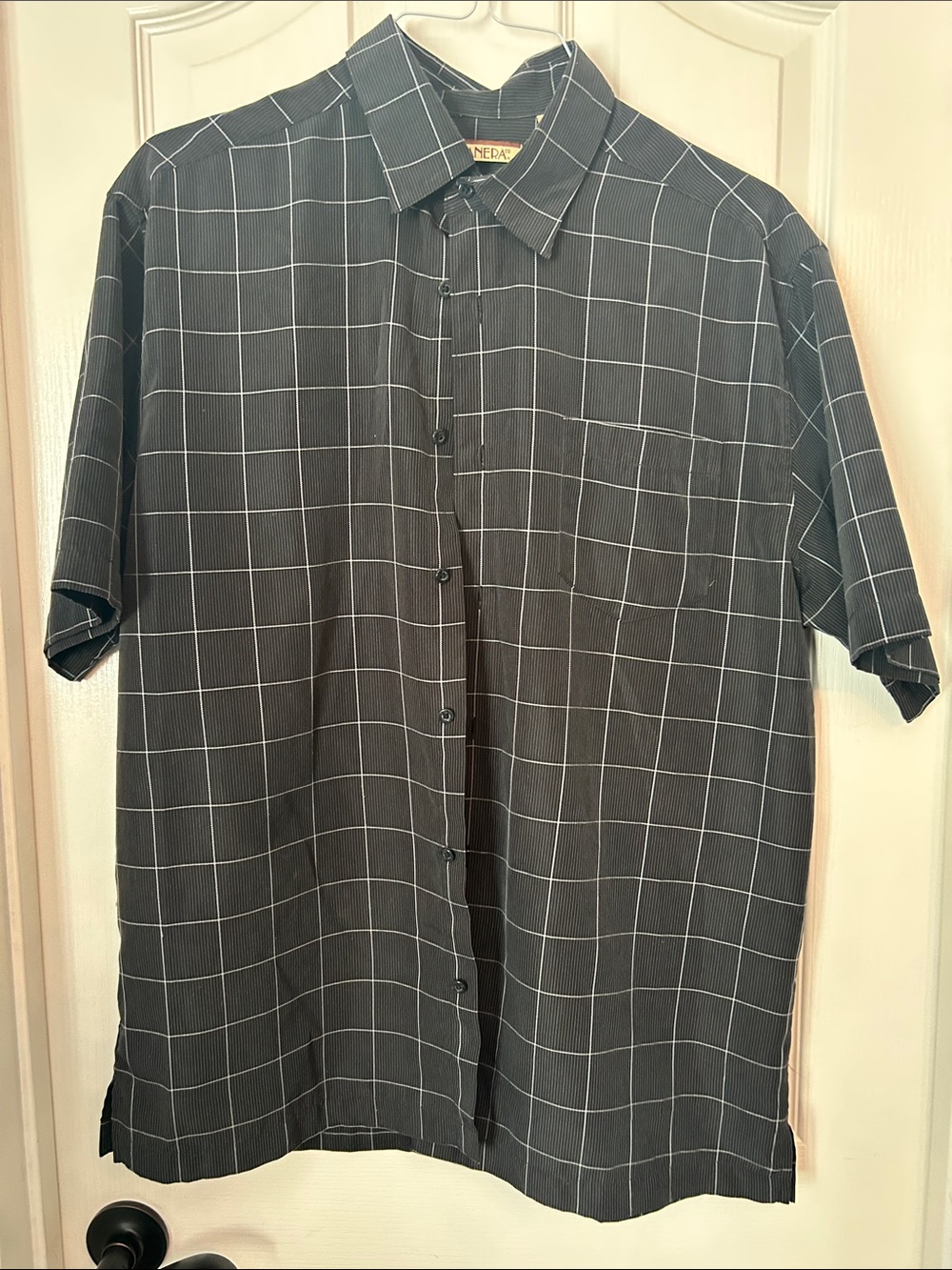 Men's Short-Sleeve Windowpane Button-Down Shirt - Black by Havanera
